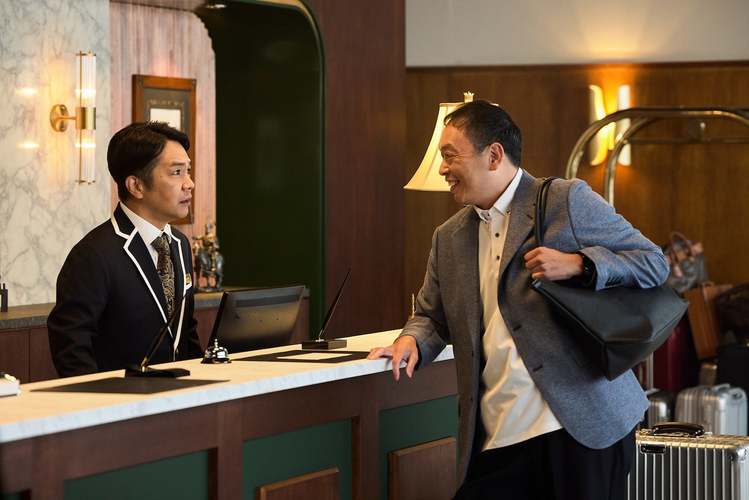 Indeed新CMの撮影に臨む中川家