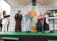 綠を味わうEXITとエルフ