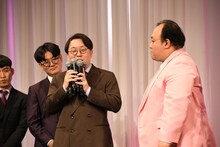 マイクをたくさん持ったママタルト檜原