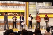 左から千原ジュニア、笑い飯・西田、ミルクボーイ駒場、紅しょうが・熊元プロレス、しずる池田、野性爆弾くっきー！