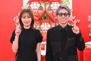 「クイズ☆正解は一年後」MCの田村淳、枡田絵理奈（左）