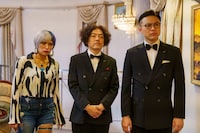 左から、信子お嬢様、よじょう執事、奥田執事