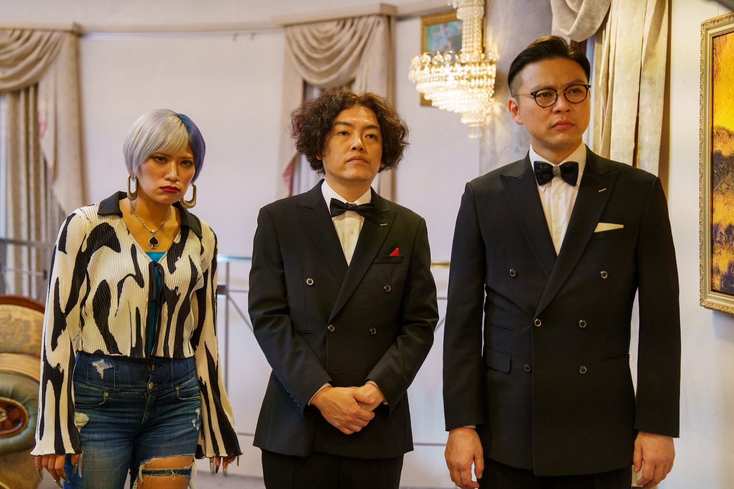 左から、信子お嬢様、よじょう執事、奥田執事