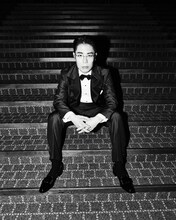 令和ロマンくるま、タキシードのモデルを務める