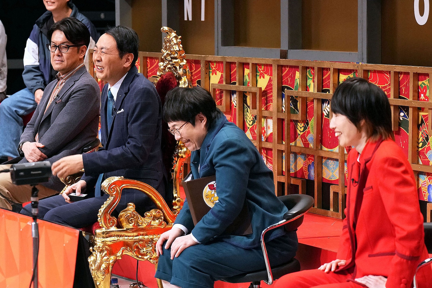 番組レギュラーの土田晃之、アンガールズ田中、ハリセンボン