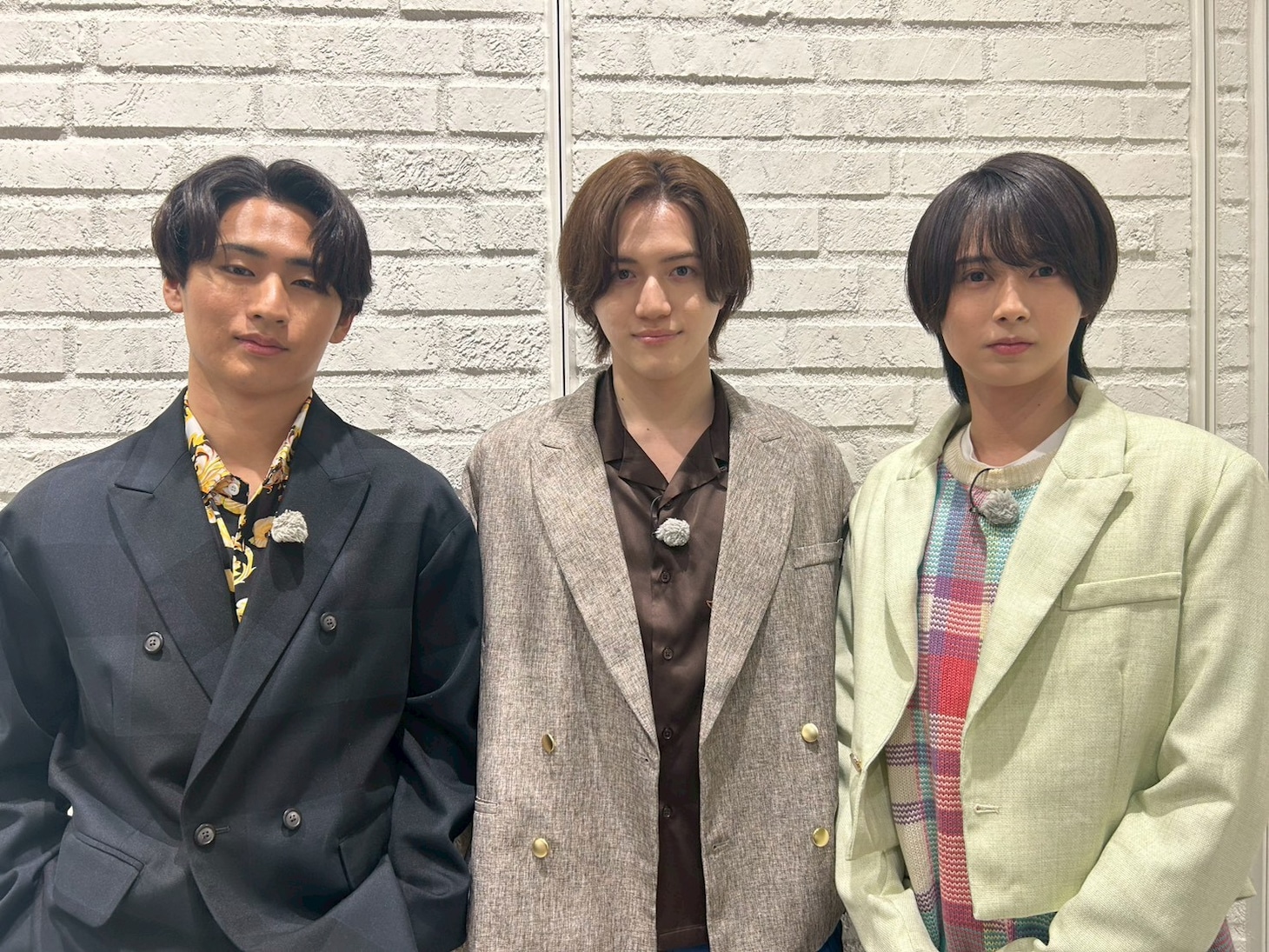 「賞金獲得脱出ゲーム」に臨むKEY TO LITの（左から）猪狩蒼弥、岩﨑大昇、井上瑞稀