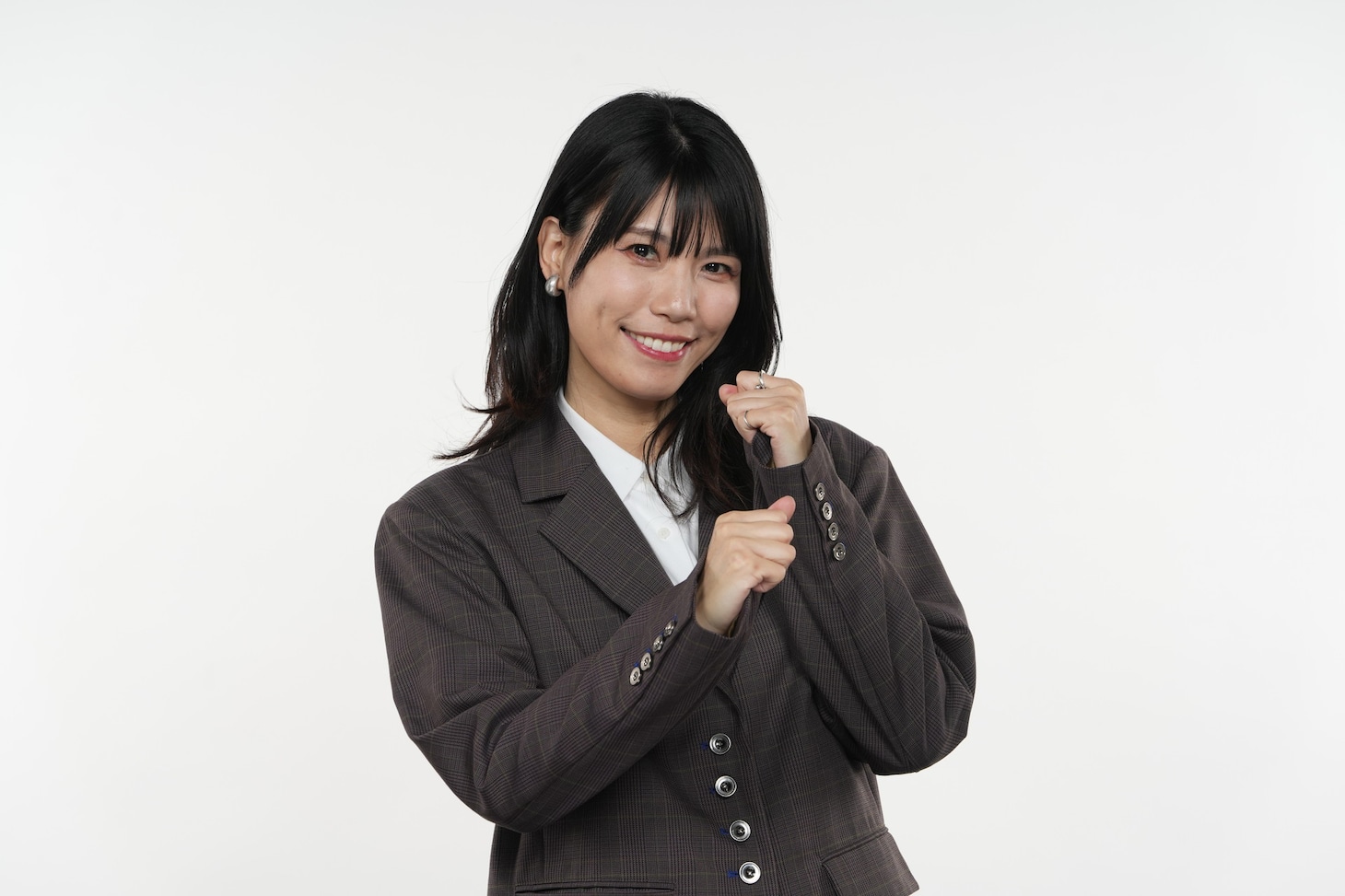 ニッチェ「女芸人No.1決定戦 THE W 2025」優勝、9代目女王に　マセキ初の賞レース王者誕生