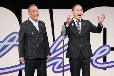 単独ライブを行うザ・ぼんち（写真提供：吉本興業）