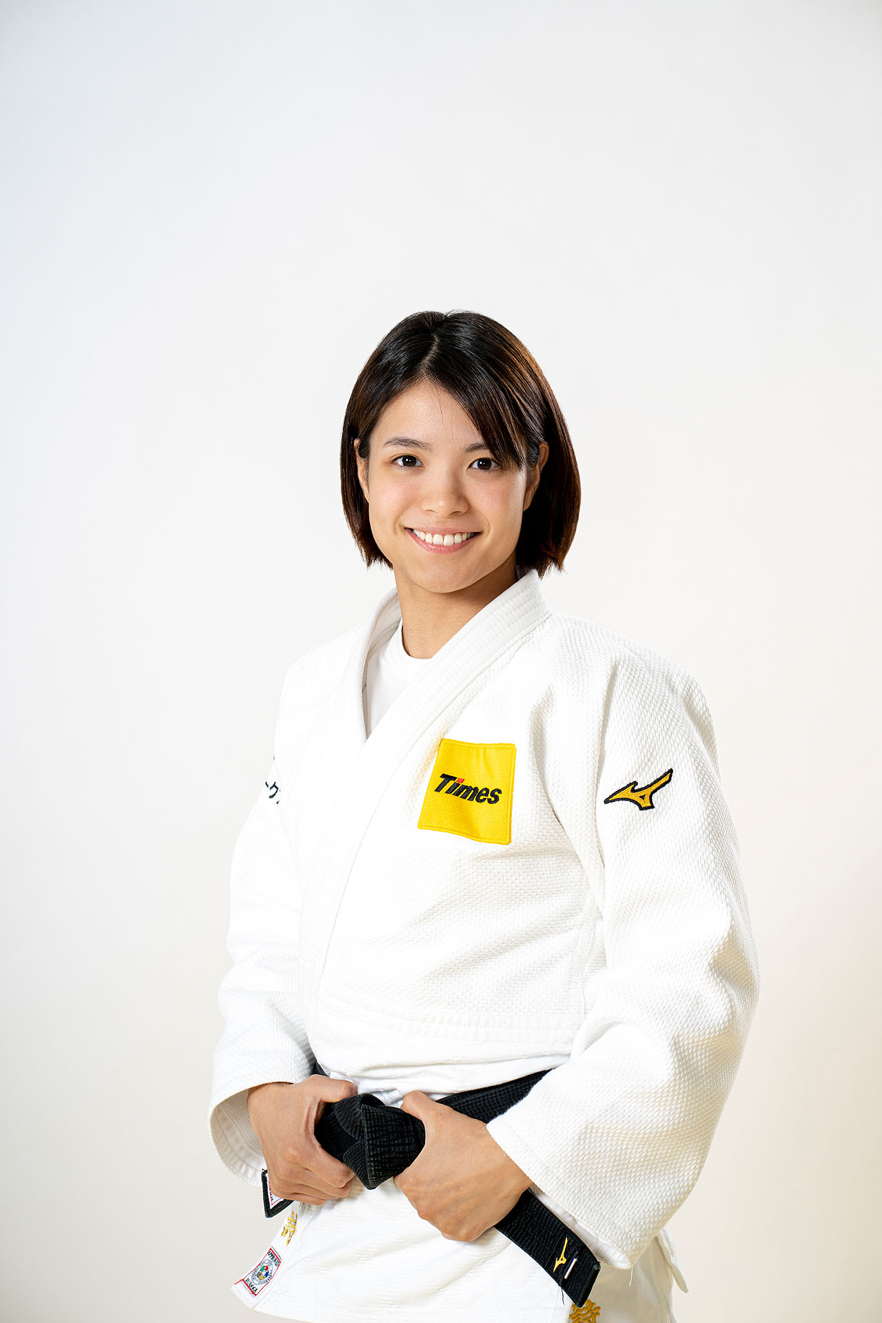 笑神籤プレゼンターを務める阿部詩 ©パーク２４／小川和行