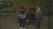 ヒロシとゲストのキャンプの様子