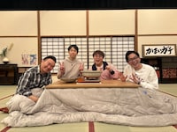 左から、かまいたち、マユリカ中谷、東京ホテイソンたける