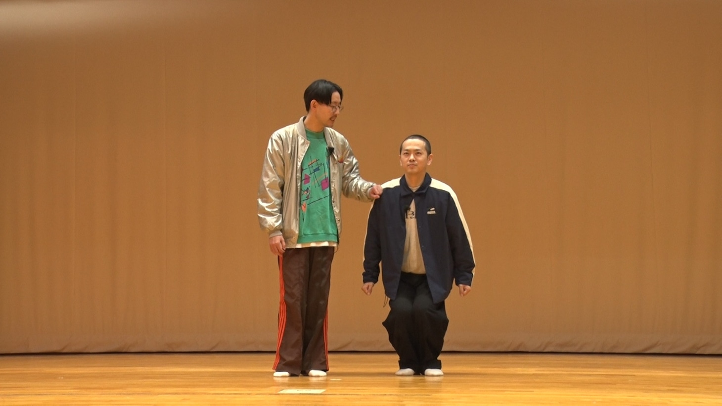 「容疑者☆パンプキンポテトフライ ～解散詐欺罪を犯した二人の逃避行～」より