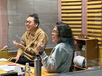 アンガールズ田中（左）とロッチ中岡