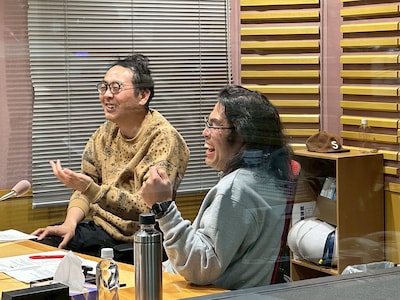 アンガールズ田中（左）とロッチ中岡