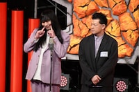 赤ちゃん（左）