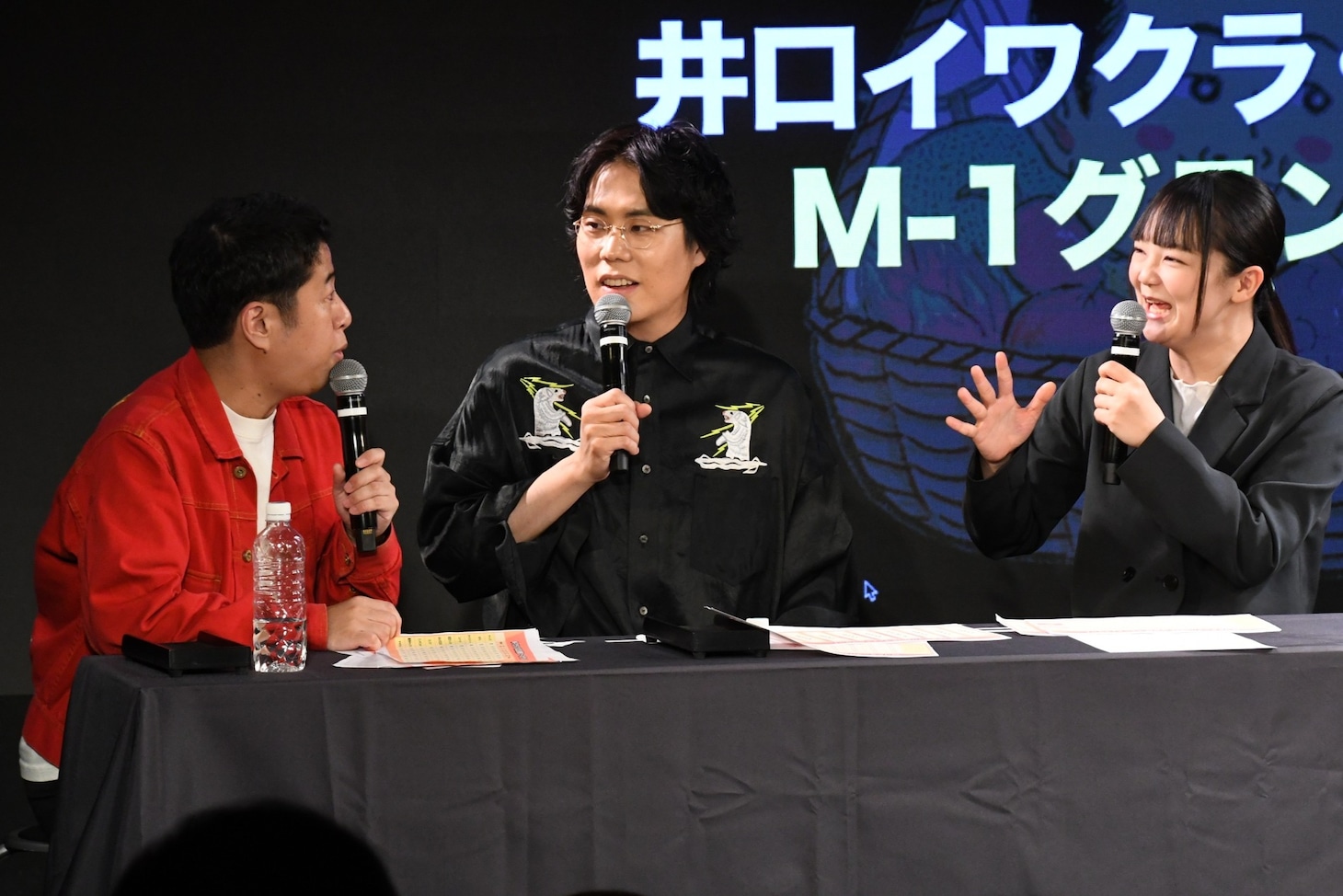 左から、ウエストランド井口、令和ロマンくるま、蛙亭イワクラ