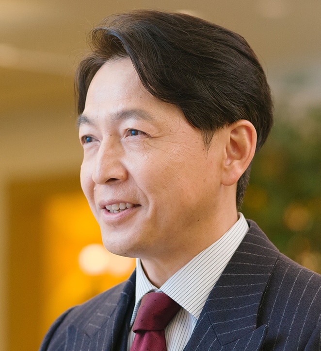 国生隼人役の東根作寿英 (c)「婚活バトルフィールド37」製作委員会