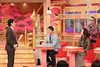 シソンヌ長谷川（後方右）も出演するスタジオの様子