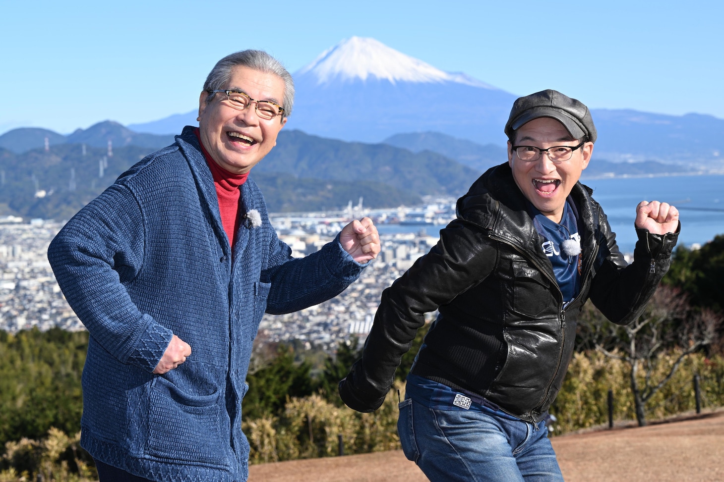 左から立川志の輔、春風亭昇太