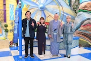 「青センチーム」の（左から）見取り図・盛山、齊藤京子、桂宮治、ホラン千秋