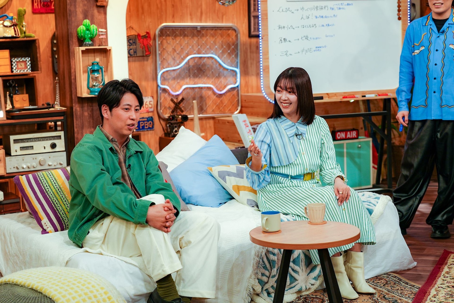 左から、ニューヨーク屋敷、三宅香帆