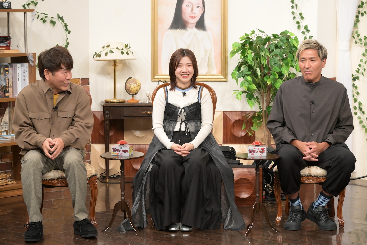 左からFUJIWARA藤本、3時のヒロイン福田、スリムクラブ真栄田