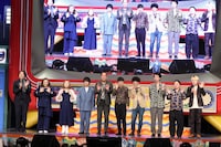 左から見取り図・盛山、海原やすよ ともこ、エバース、たくろう、ニッポンの社長、見取り図リリー