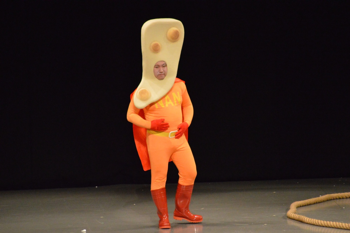 ナンマン（ロングコートダディ兎）