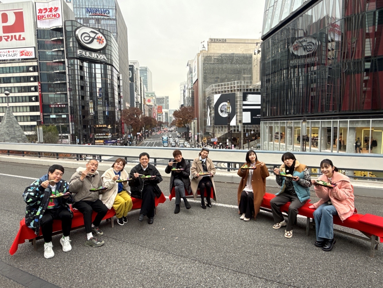 「今夜はナゾトレ」出演者たち