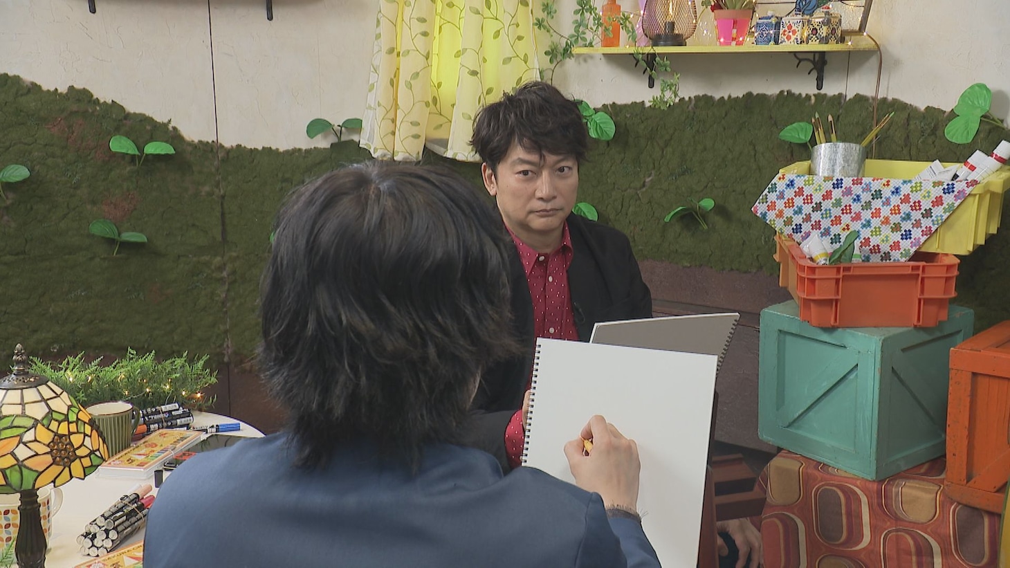 令和ロマンくるま＆香取慎吾が似顔絵を描き合う、慎吾ママの思い出話も