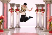 ロングコートダディ堂前