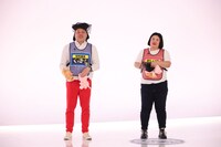 左から野性爆弾くっきー！、紅しょうが・熊元プロレス