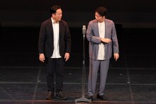 オール阪神・巨人結成50周年公演に明石家さんまが駆けつける、おむつプレゼントで伏線回収