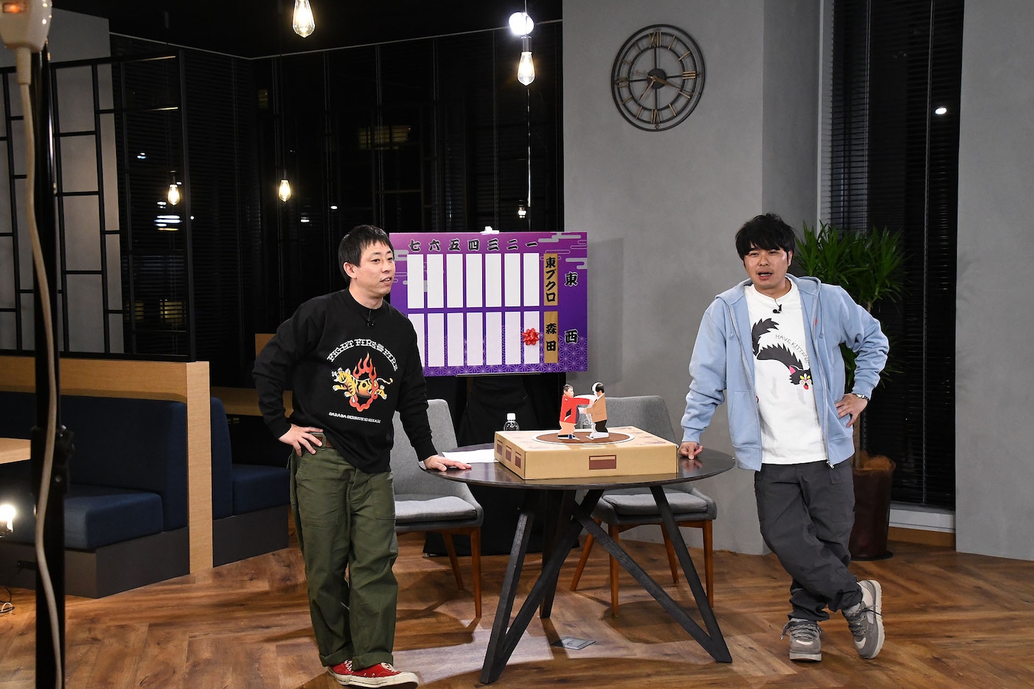 TBSラジオ「さらば青春の光がTaダ、Baカ、Saワギ」スタッフの柴田氏が力士の呼び上げ担当。「毎回聞かなあかんの？」とさらばの2人