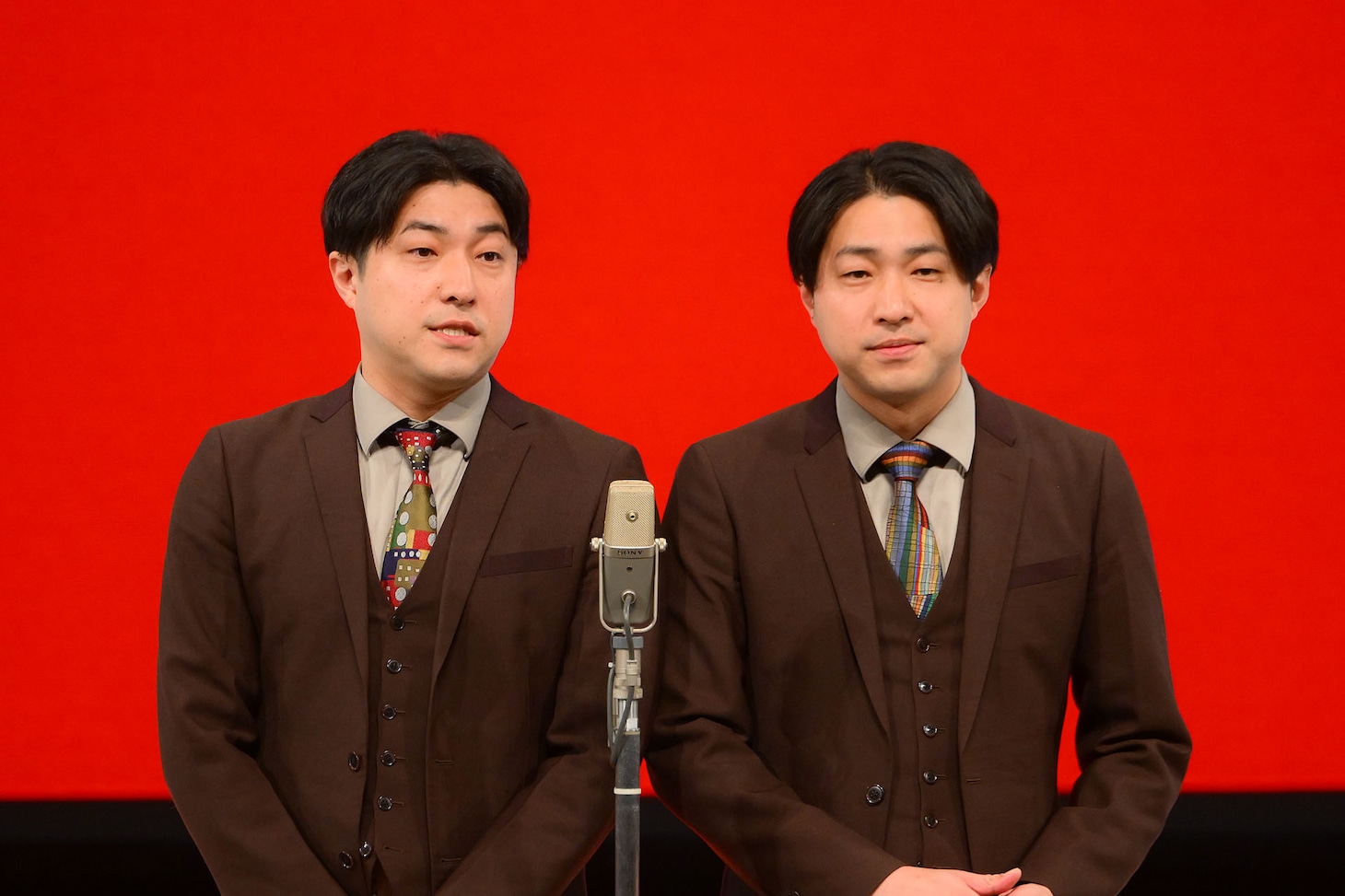 エバースが大賞、家族チャーハンが新人賞に「上方漫才協会大賞」各賞発表