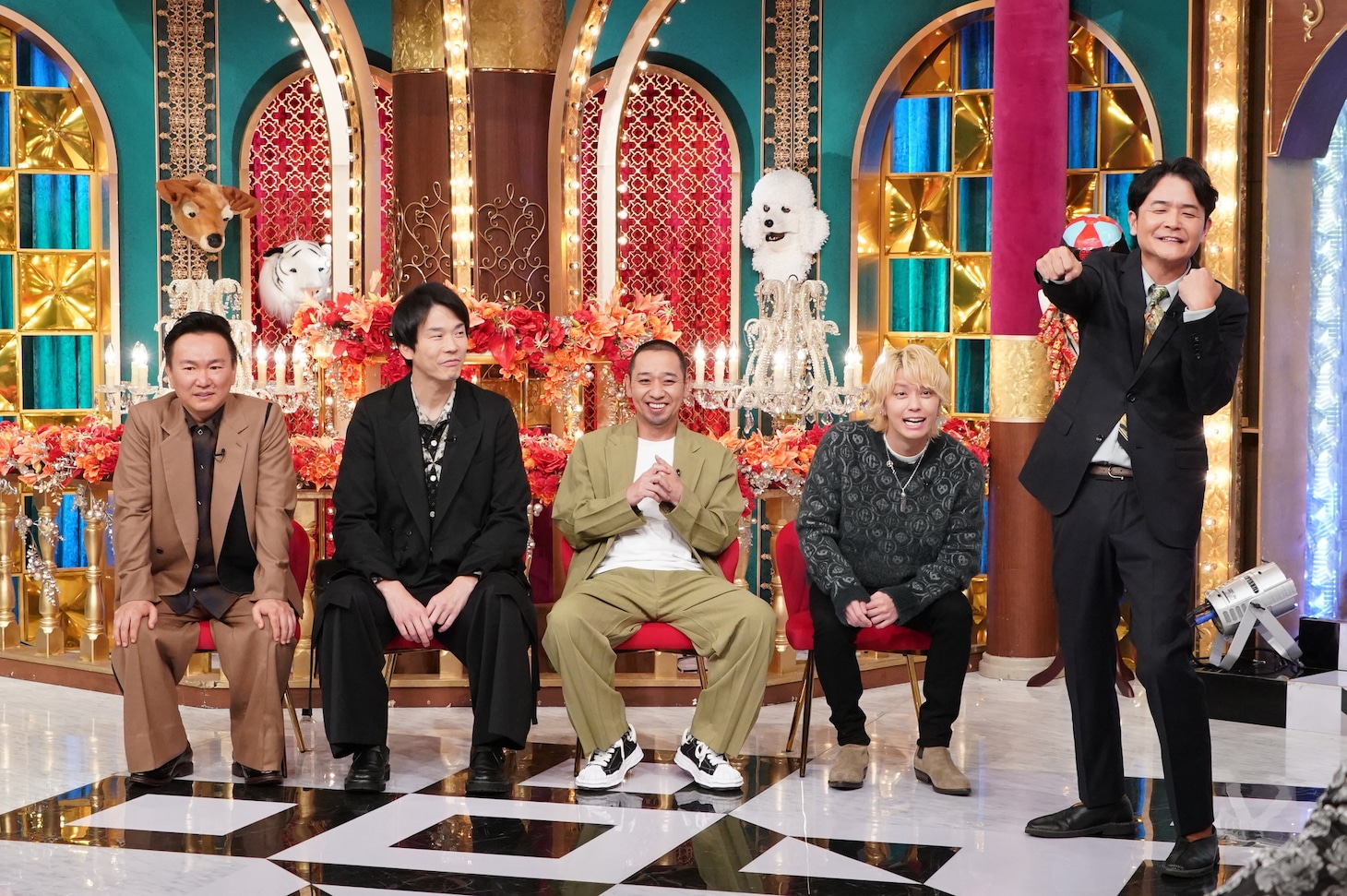 左から、かまいたち、千鳥・大悟、手越祐也、千鳥ノブ