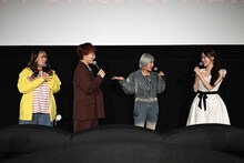 左から、ぱーてぃーちゃん、堀未央奈