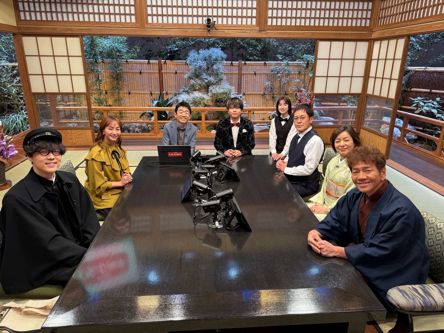 「日曜くりぃむ雑学」の出演者たち