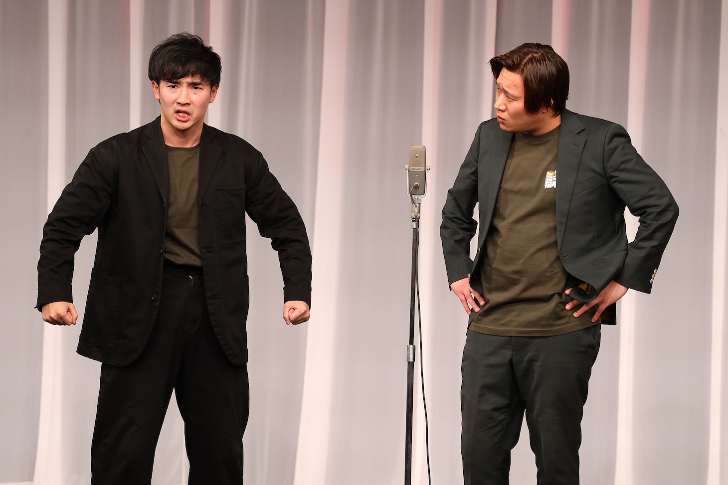 ぐろう ©吉本興業