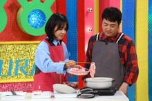 左から井森美幸、水田信二