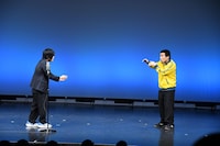 ネタを披露するゲストのランジャタイ