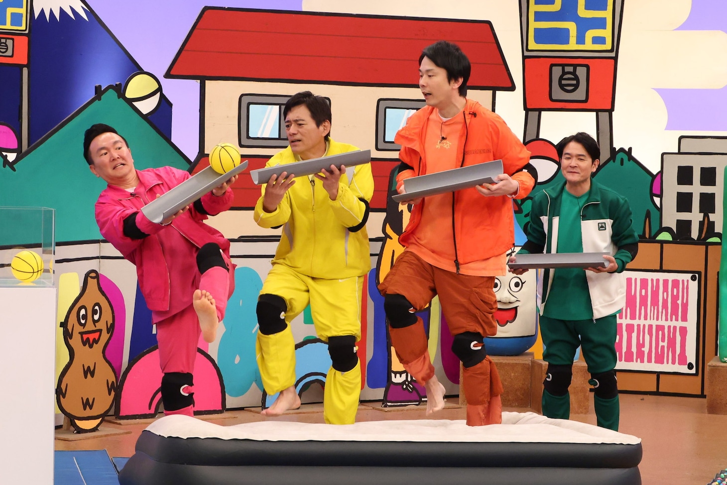 「火曜は全力！華大さんと千鳥くん」のワンシーン