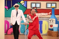 左から博多華丸、千鳥・大悟