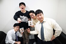 ロングコートダディと男性ブランコ