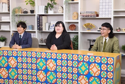 左から、バカリズム、オダウエダ植田、カナメストーン山口