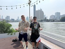 左から、野性爆弾くっきー！、ケンドーコバヤシ