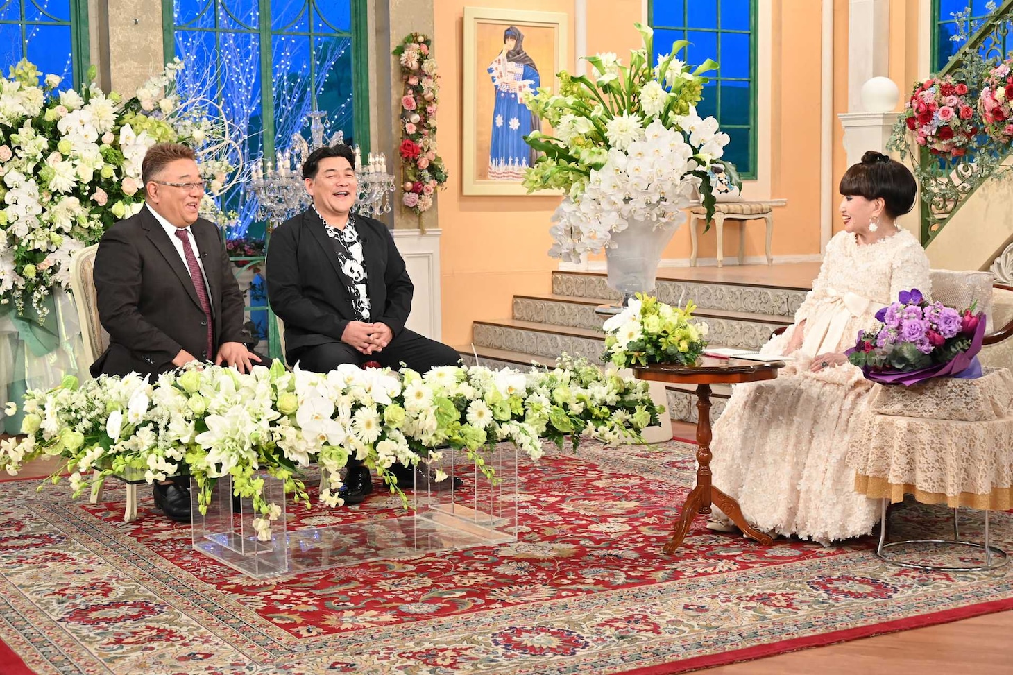 左から、サンドウィッチマン、黒柳徹子