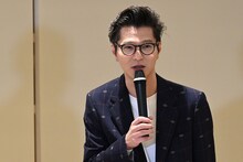 お見送り芸人しんいちの好感度が上がってきていることに気づくモグライダー芝