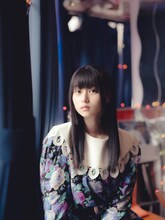 菊池日菜子（撮影：濱田英明）