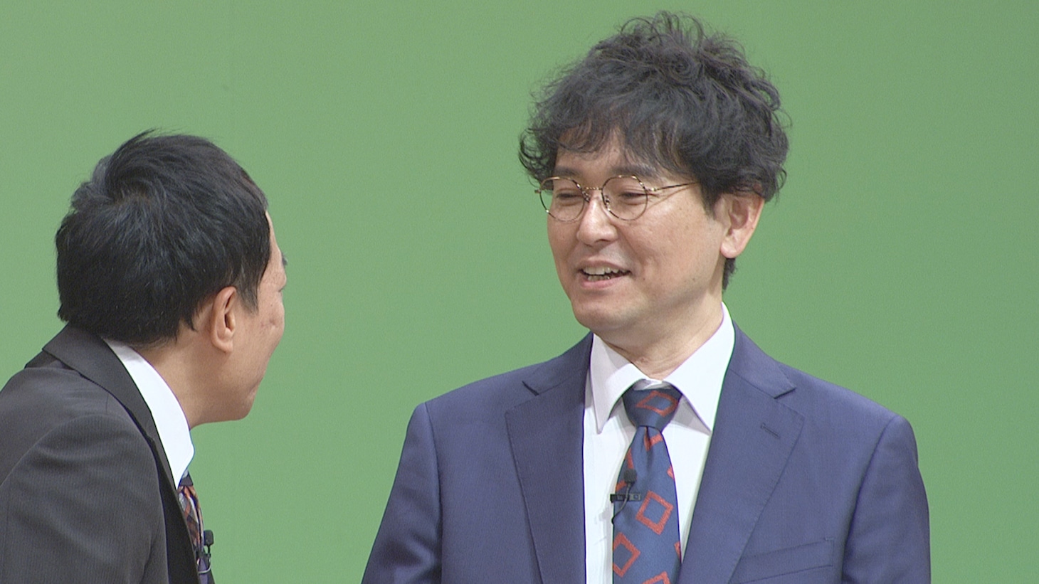 ナイツ土屋（右）と塙